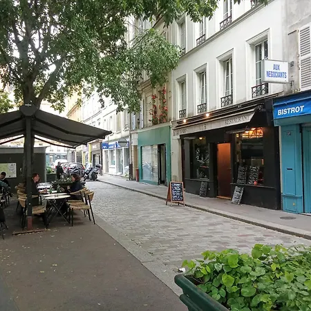 A Secret Garden In Montmartre Проживание в семье *